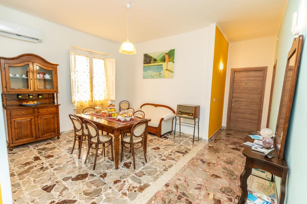 Casa Duconte Bed & Breakfast Barletta Eksteriør bilde